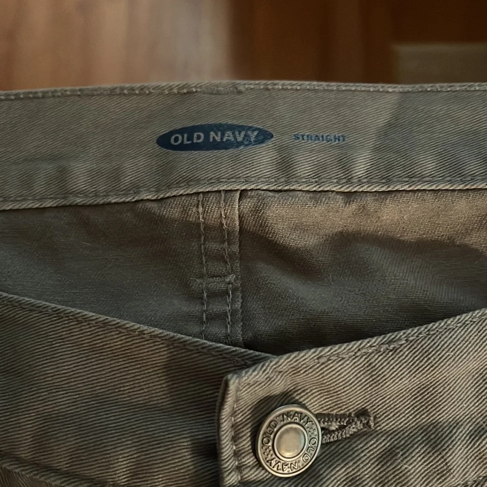 Mens Old Navy pants - Picture 3 of 4